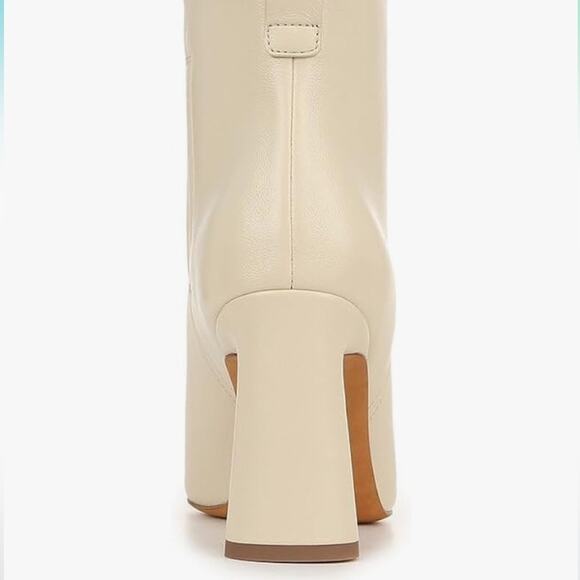 Vince Hillside High Heel Ankle Boot - Picture 8 of 9